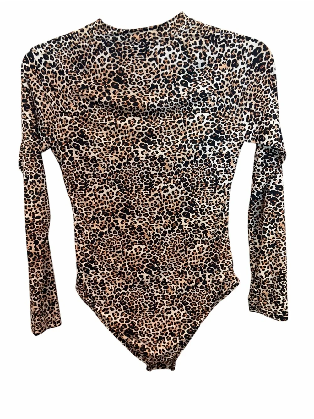 Betsey Johnson leopard Print long sleeve zip up rash guard swimsuit size medium